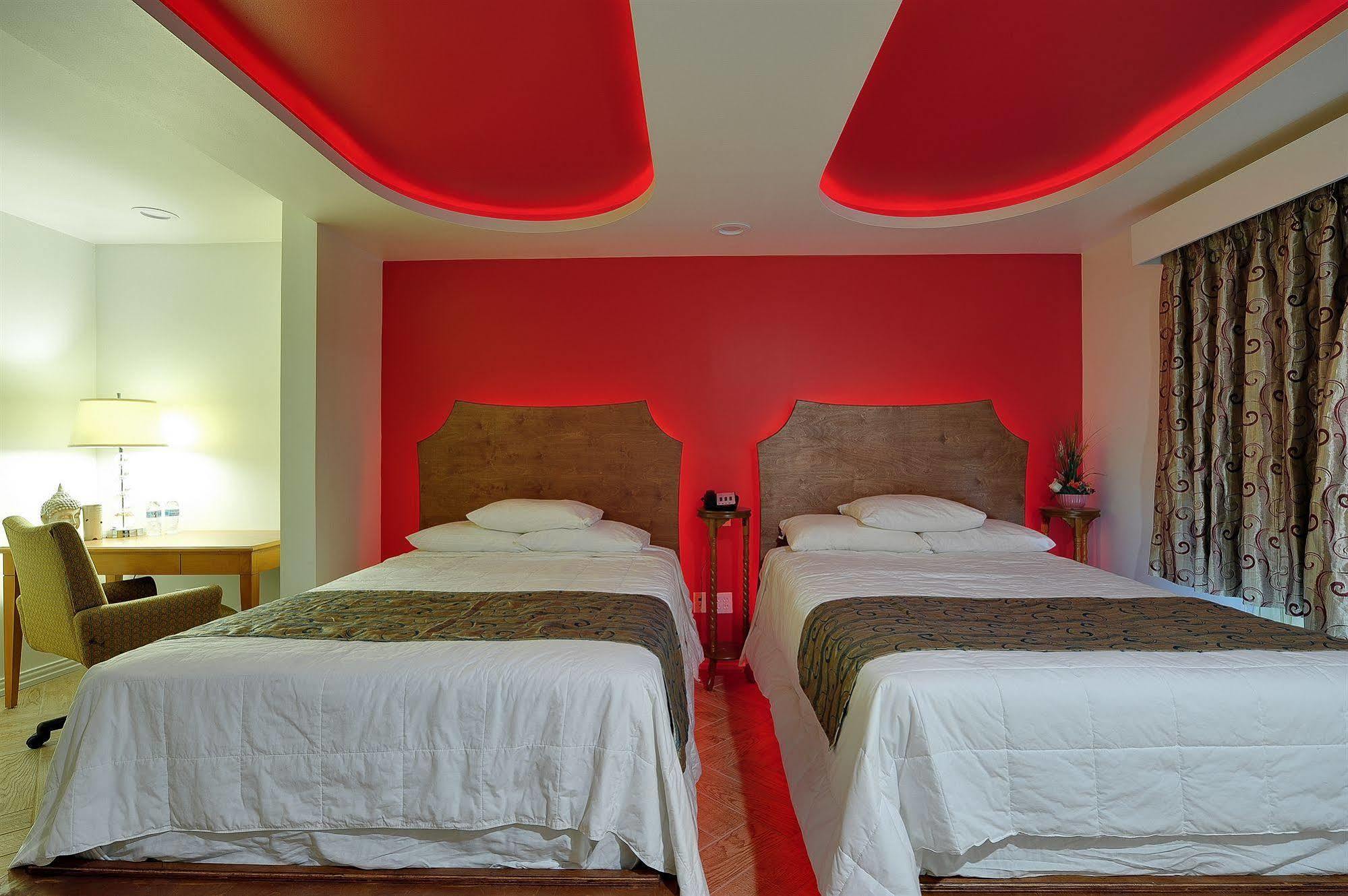 Romantic Inn & Suites Dallas Exteriér fotografie